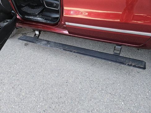 Used 2021 RAM 1500 Limited image 28