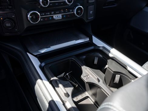 Used 2025 Ford F450 Platinum w/ FX4 Off-Road Package image 46