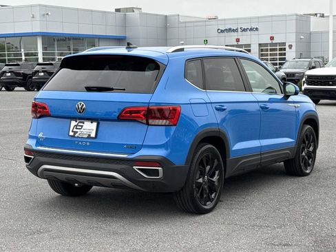 Used 2023 Volkswagen Taos SE w/ Black Wheel Package AWD/4WD image 25