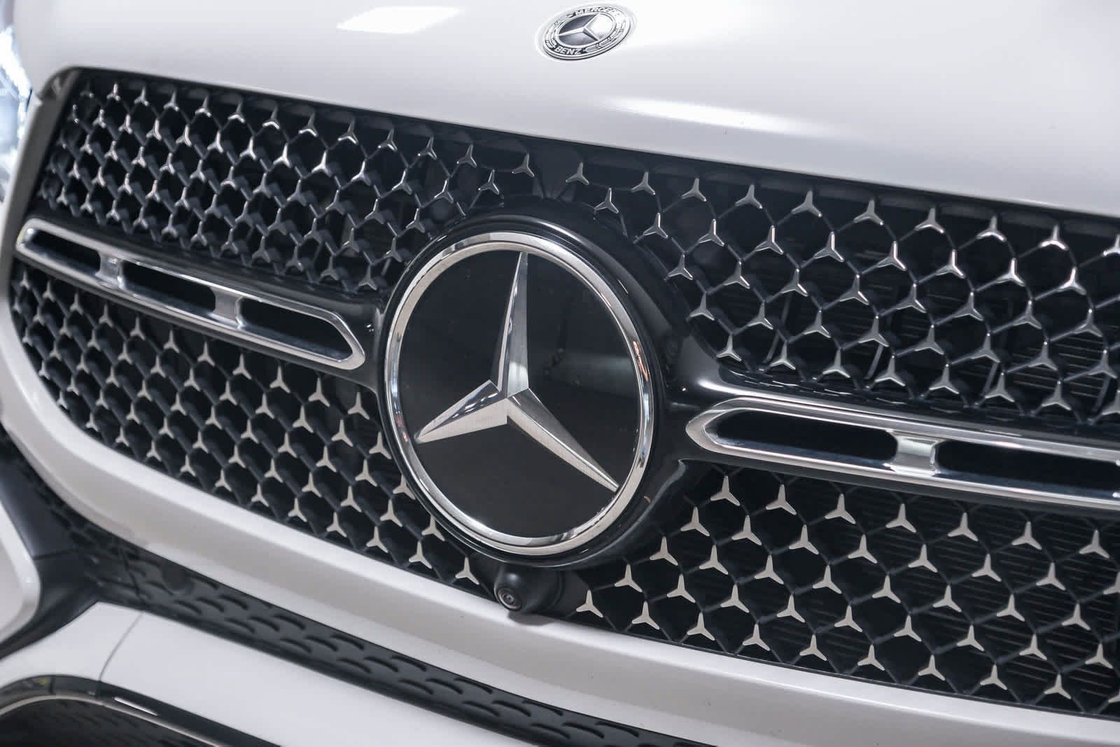 Used 2026 Mercedes-Benz GLE 450e 4MATIC image 13