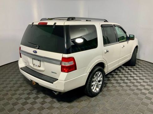 Used 2015 Ford Expedition Limited w/ Equipment Group 301A AWD/4WD image 16