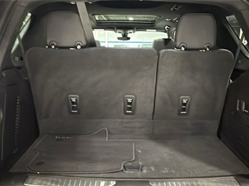 Used 2022 Chevrolet Tahoe High Country image 6