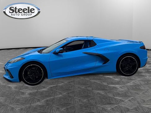 Used 2023 Chevrolet Corvette Stingray Premium Conv w/ 3LT RWD image 2