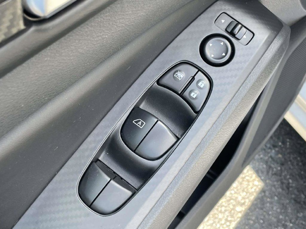 Used 2025 Nissan Altima 2.5 SV w/ SV Special Edition Package FWD image 24