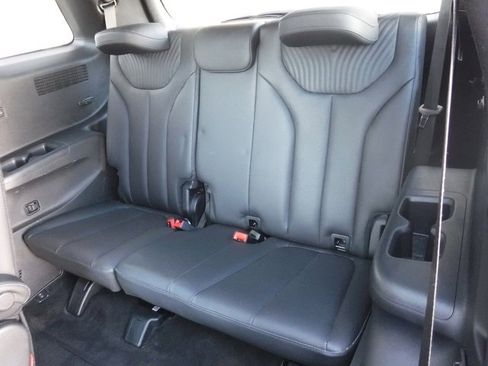 Used 2024 Hyundai Palisade Calligraphy image 16