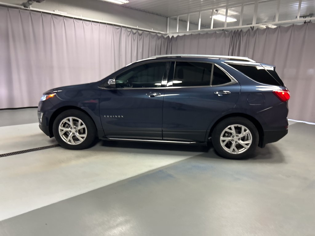 Used 2018 Chevrolet Equinox Premier FWD image 4