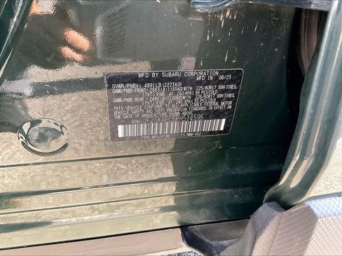 Used 2023 Subaru Forester Premium AWD/4WD image 32
