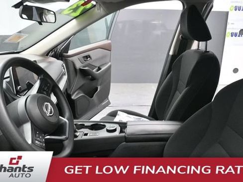 Used 2023 Nissan Rogue S AWD/4WD image 19