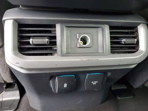 Used 2024 Ford F150 XLT w/ Mobile Office Package image 9