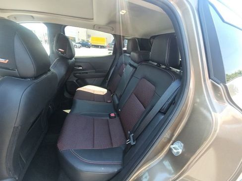 Certified 2025 Nissan Kicks SR w/ SR Premium Package AWD/4WD image 15