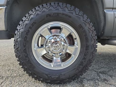 Used 2005 Dodge Ram 2500 Truck SLT w/ Quad Cab Big Horn Value Group image 25