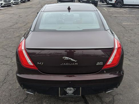 Used 2019 Jaguar XJ R-Sport image 8
