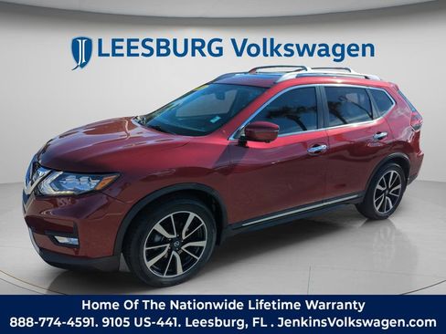 Used 2020 Nissan Rogue SL w/ Premium Package image 13