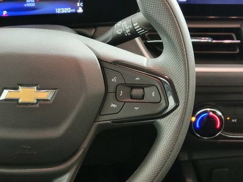 Used 2026 Chevrolet TrailBlazer LS FWD image 28