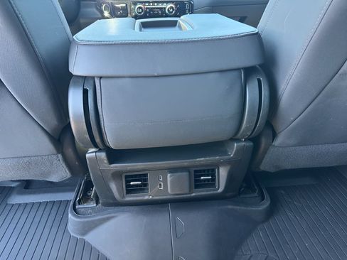Used 2024 Chevrolet Silverado 1500 RST AWD/4WD image 21