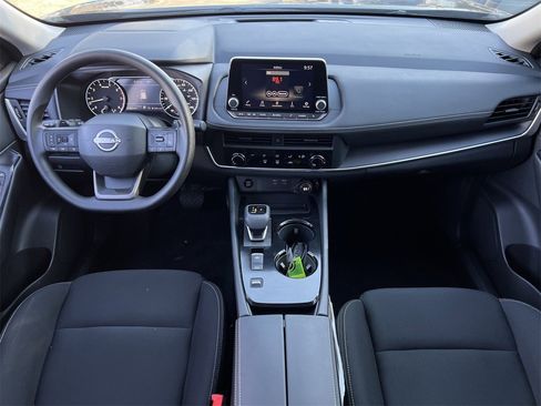 Certified 2025 Nissan Rogue S image 8