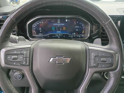 Used 2023 Chevrolet Silverado 1500 ZR2 AWD/4WD image 16