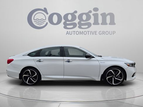 Used 2022 Honda Accord Sport image 7