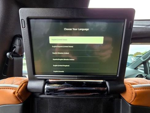 New 2026 Chrysler Pacifica Pinnacle image 21