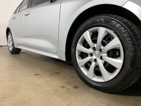 Used 2024 Toyota Corolla LE image 6