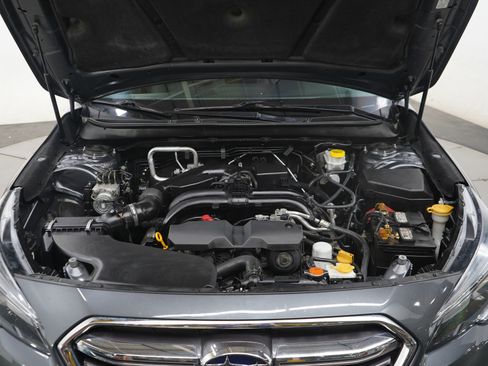 Used 2018 Subaru Outback 2.5i Limited AWD/4WD image 30