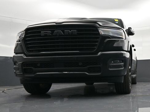 Used 2025 RAM 1500 Laramie w/ Night Edition RWD image 39