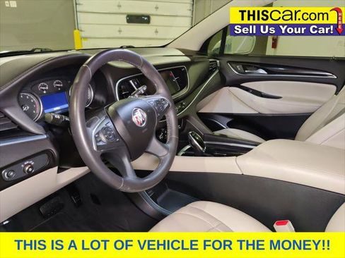 Used 2020 Buick Enclave Essence FWD image 11