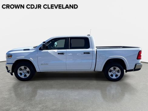 New 2025 RAM 1500 Big Horn AWD/4WD image 7