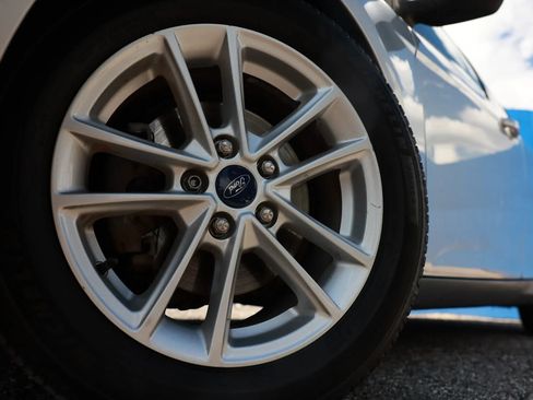 Used 2016 Ford Focus SE FWD image 27