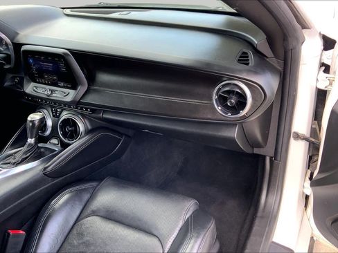 Used 2019 Chevrolet Camaro SS RWD image 16