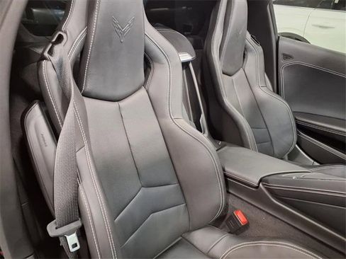 Used 2024 Chevrolet Corvette Stingray Coupe w/ Z51 Performance Package image 20