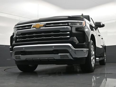 Used 2024 Chevrolet Silverado 1500 LTZ RWD image 25