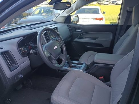 Used 2016 Chevrolet Colorado LT w/ LT Convenience Package RWD image 12