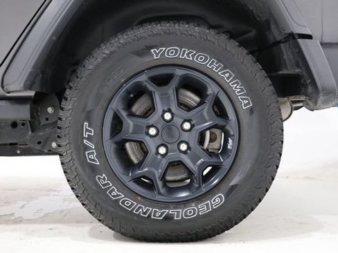 Used 2023 Jeep Wrangler Unlimited w/ Cold Weather Group AWD/4WD image 9