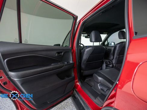 Used 2022 Honda Passport EX-L image 23