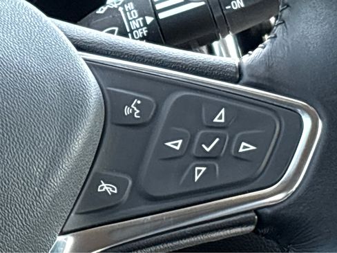 Used 2021 Chevrolet Equinox LT image 13