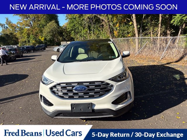 Used 2022 Ford Edge SEL w/ Convenience Package AWD/4WD image 2
