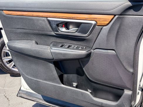 Used 2017 Honda CR-V EX image 20