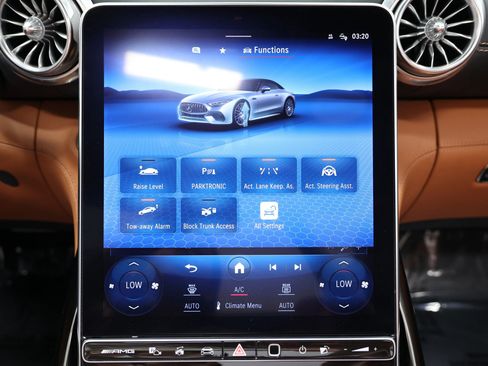 Used 2022 Mercedes-Benz SL 55 AMG 4MATIC image 36