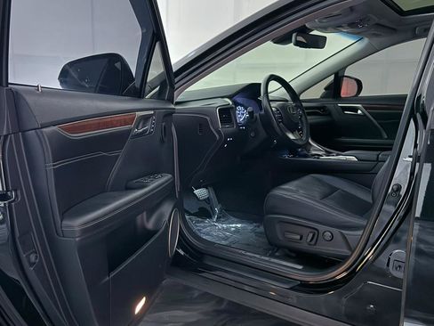 Used 2019 Lexus RX 350L AWD image 16