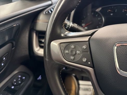 Used 2022 GMC Terrain AT4 w/ Infotainment Package II image 32