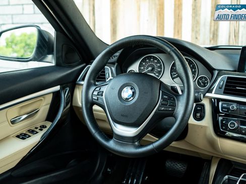 Used 2017 BMW 330i xDrive Wagon AWD/4WD image 20
