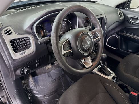 Used 2020 Jeep Compass Sport image 23