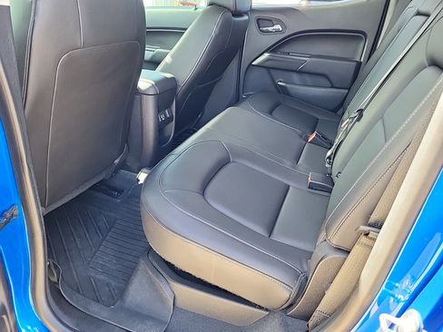 Used 2019 Chevrolet Colorado ZR2 image 12