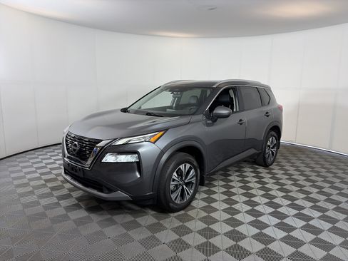 Used 2023 Nissan Rogue SV w/ SV Premium B Package AWD/4WD image 2