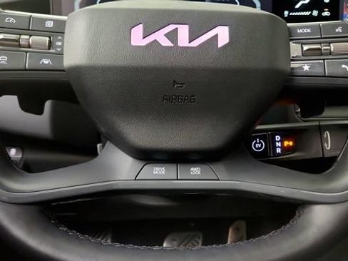 Used 2024 Kia EV9 GT-Line AWD/4WD image 62