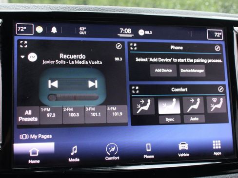 Used 2021 Chrysler Pacifica Touring w/ S Appearance Package image 30