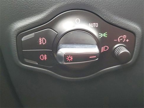 Used 2016 Audi Q5 2.0T Premium Plus image 9