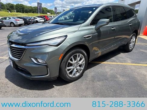 Used 2023 Buick Enclave Essence w/ Experience Buick Package AWD/4WD image 3