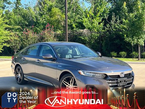 Used 2022 Honda Accord Touring image 1